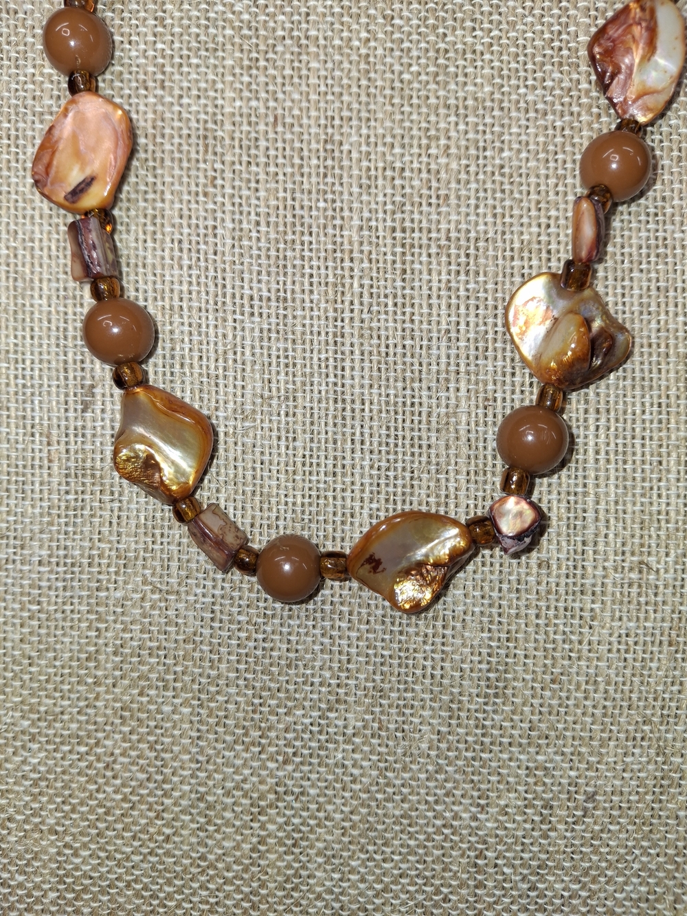 Elegant Brown Shell and Bead Necklace – Women Jewelry - Picture 2 of 5